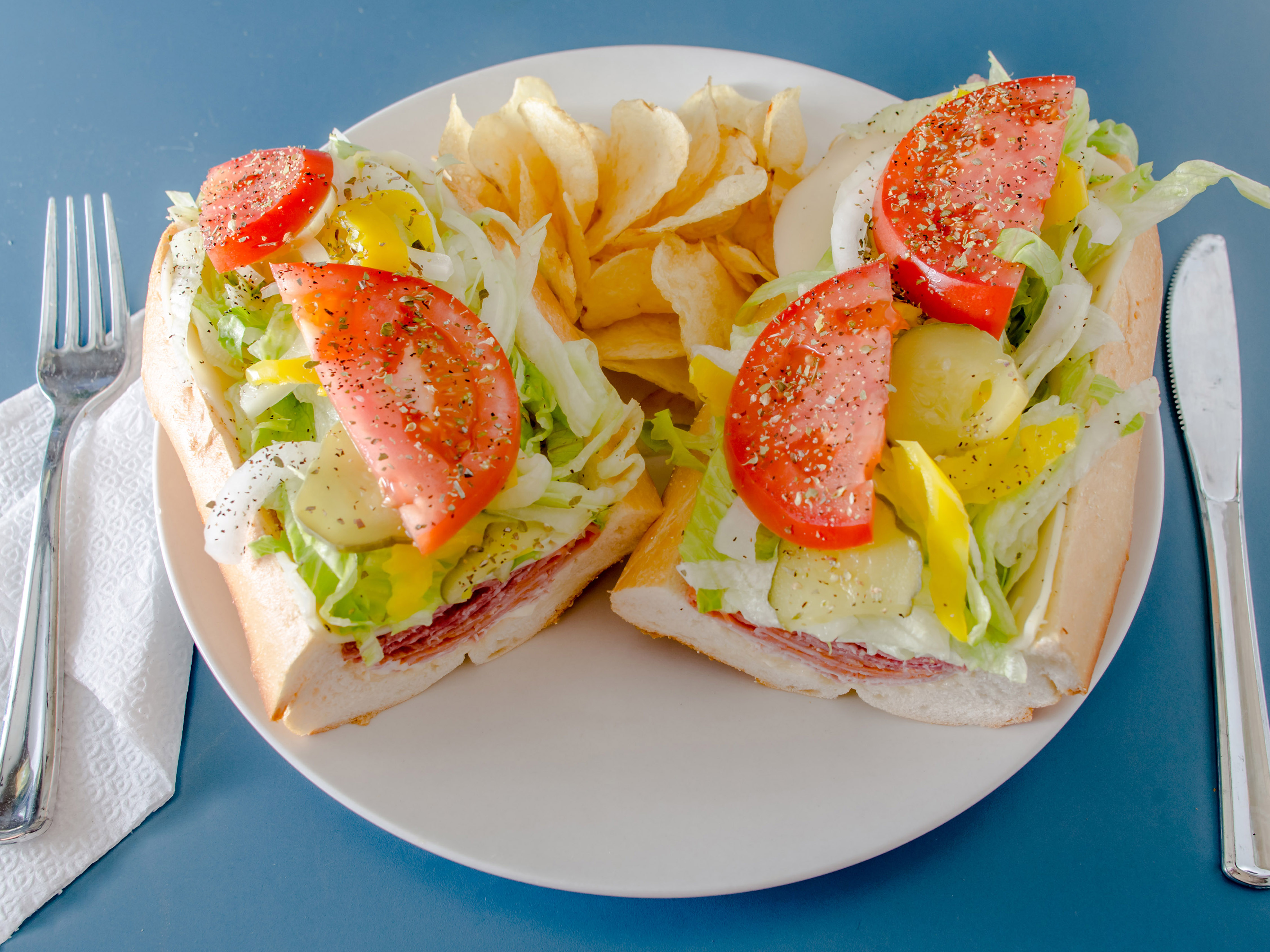 Order Italian Hoagie with Cheese food online from Royal Pizza store, Philadelphia on bringmethat.com