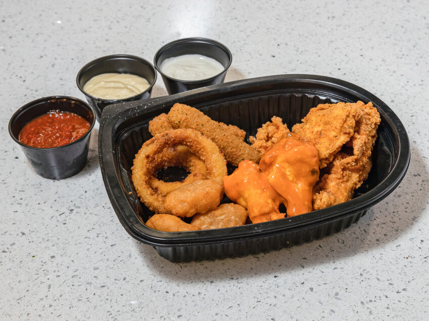 Order Onion Rings food online from Mr Pizza Fried Chicken store, Asbury Park on bringmethat.com