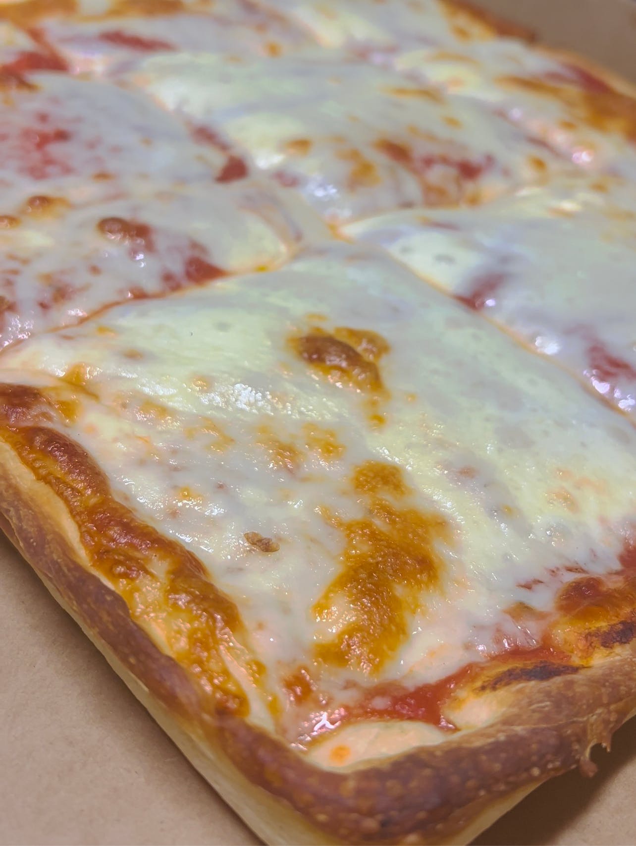 Order Sicilian Deep Dish Cheese Pizza - X-Large 20'' (9 Slices) food online from Pepe's NY Pizza - 11946 Ventura Blvd store, Studio City on bringmethat.com