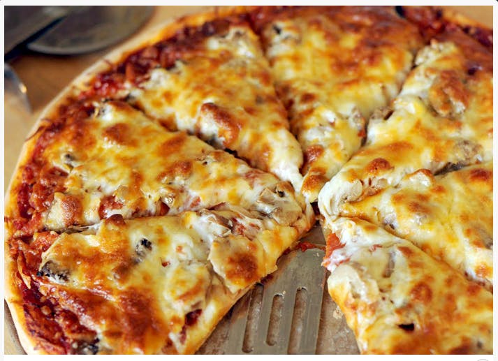 Order Buffalo Chicken Pizza - Pizza food online from Pompei Pizza store, Jersey City on bringmethat.com