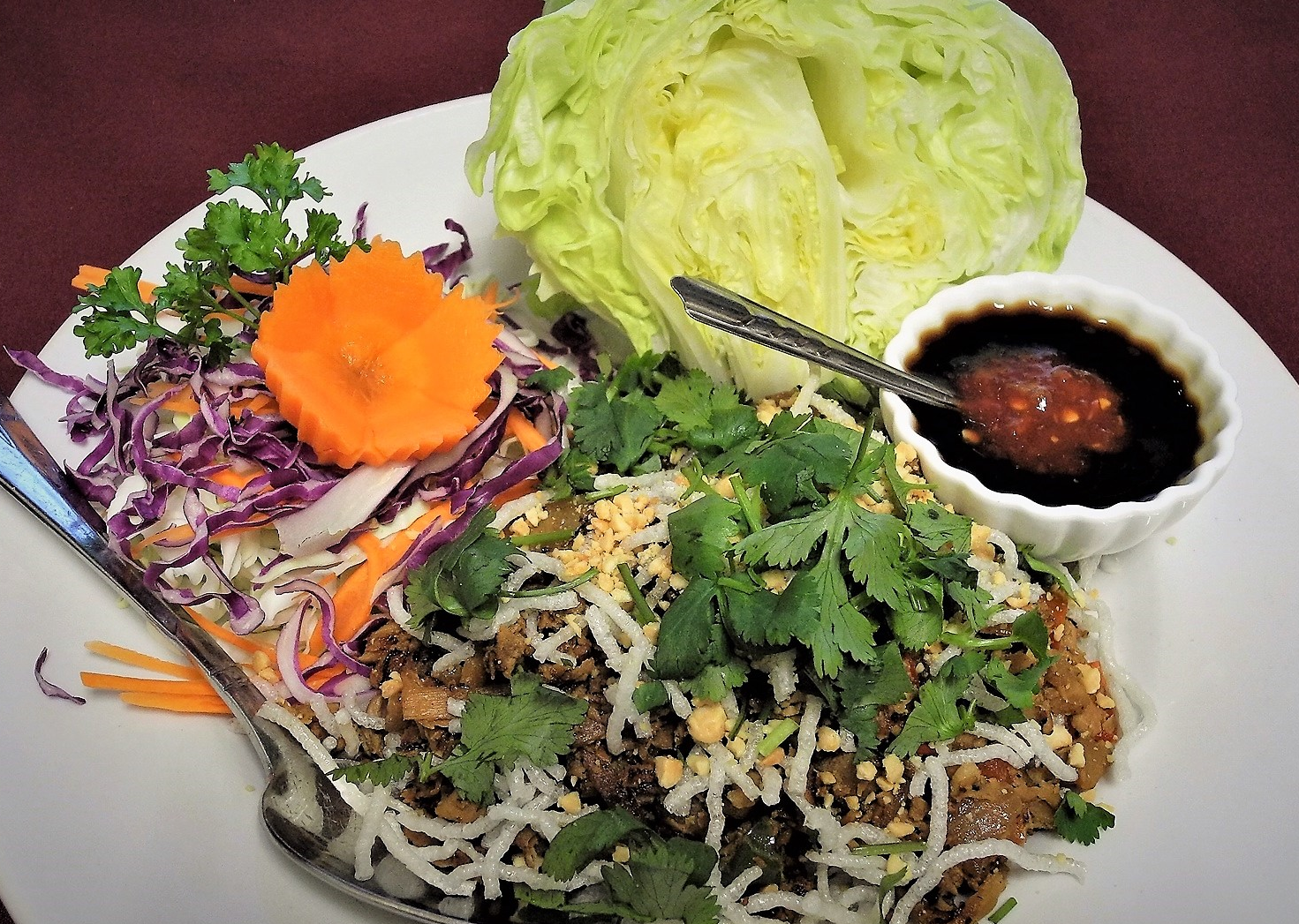Order Lettuce Wraps food online from Sweet Basil Thai Cuisine store, Hurst on bringmethat.com