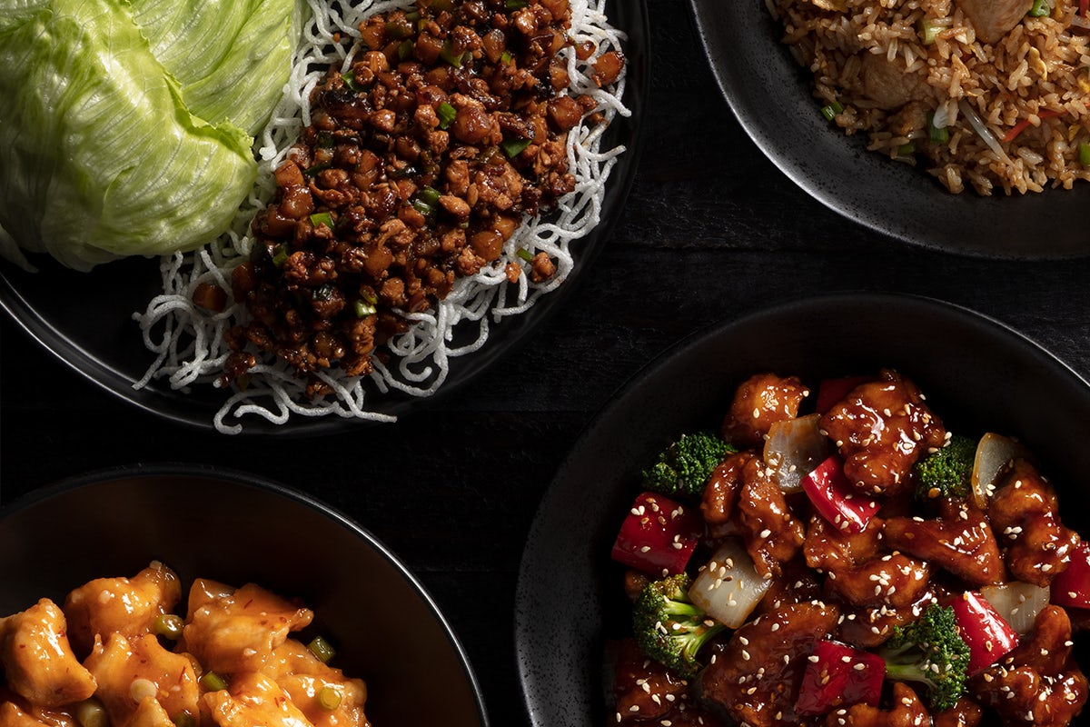 Order Family Meal for 4 food online from P.F. Chang To Go store, Irving on bringmethat.com