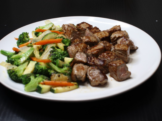 Order F3.  Hibachi Steak 7 oz.(Dinner) food online from Komeya Sushi & Ramen store, Spring on bringmethat.com