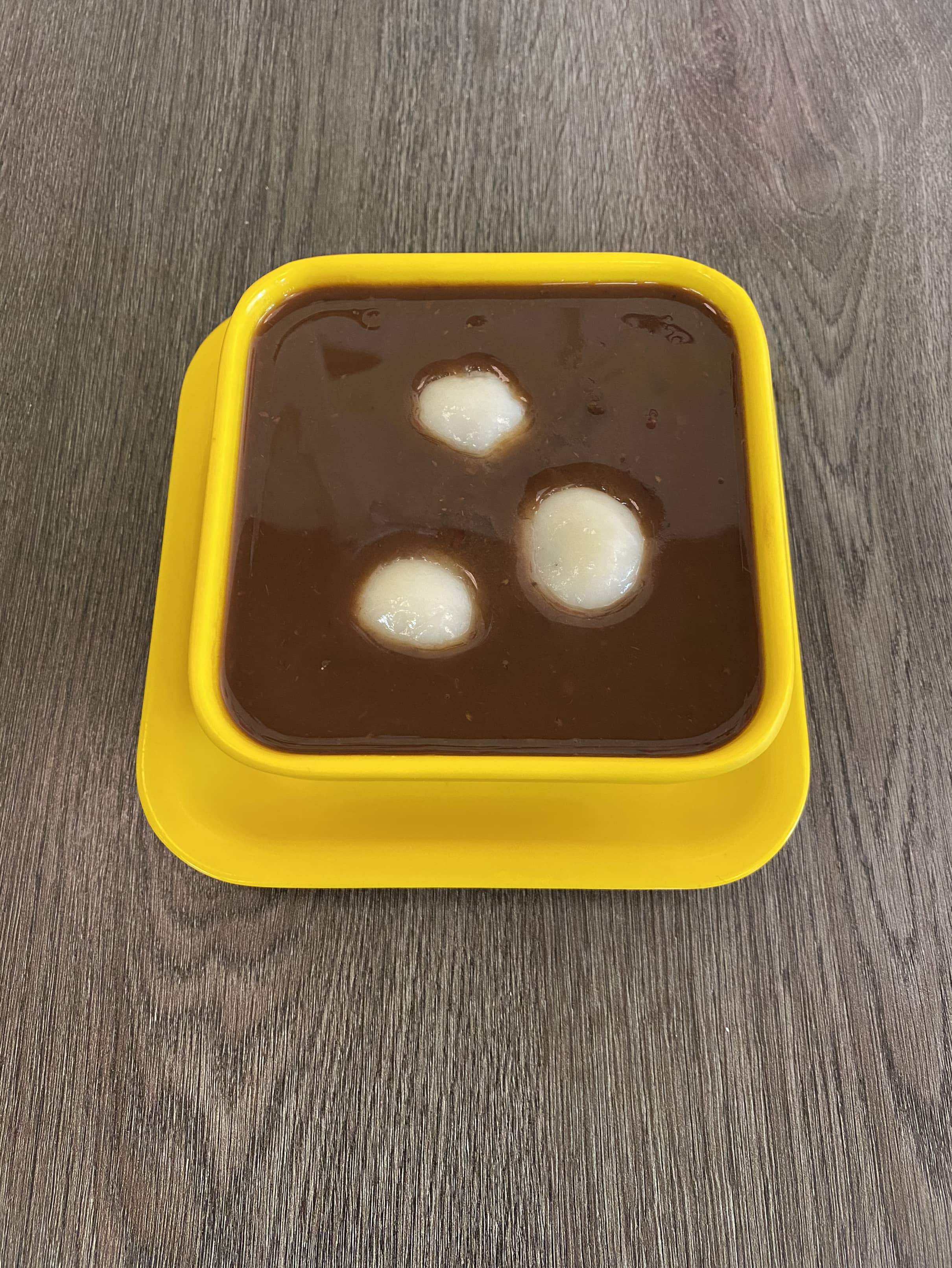 Order  Red Bean Soup with Tang Yuan food online from Metro Hong Kong Dessert store, San Francisco on bringmethat.com