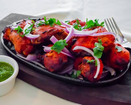 Order Tandoori Chicken food online from Royal Indian Cuisine store, Auburn on bringmethat.com