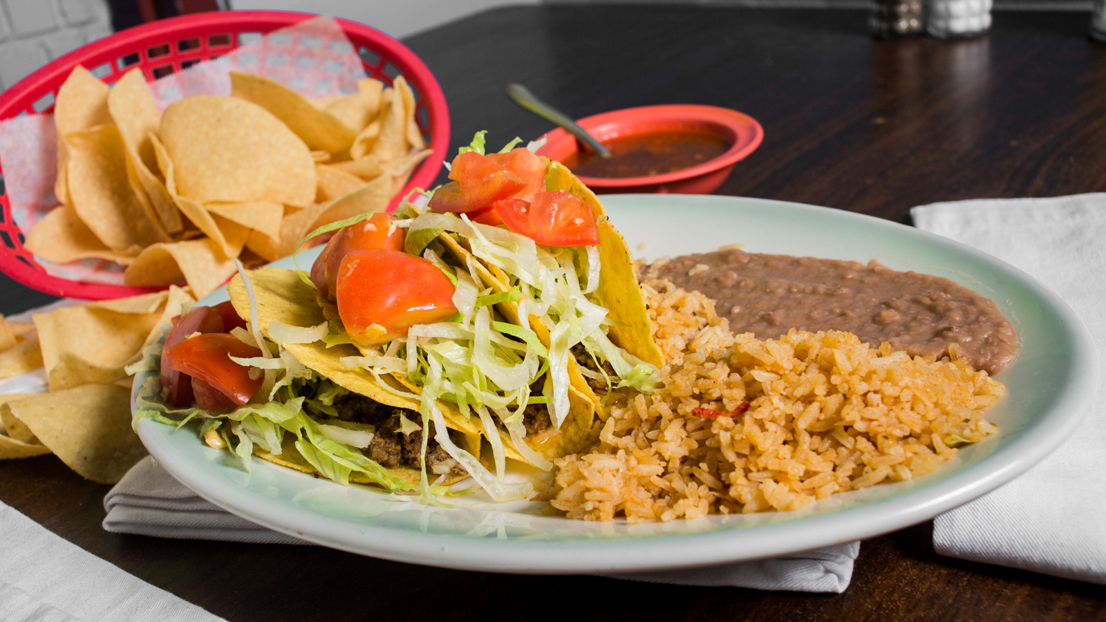 Order Ground Beef Taco food online from La Carreta Mexican Restaurant store, Houston on bringmethat.com