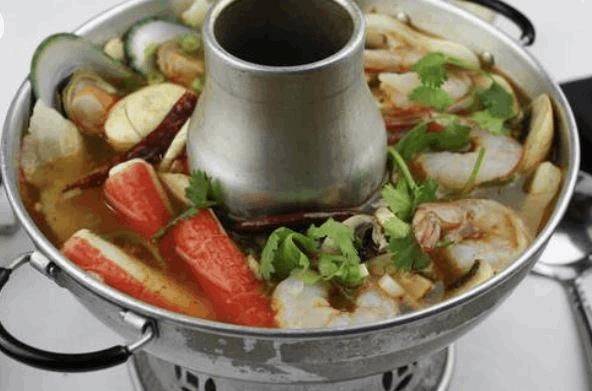 Order Spicy Seafood Soup food online from Boonsee Thai Kitchen store, Norco on bringmethat.com