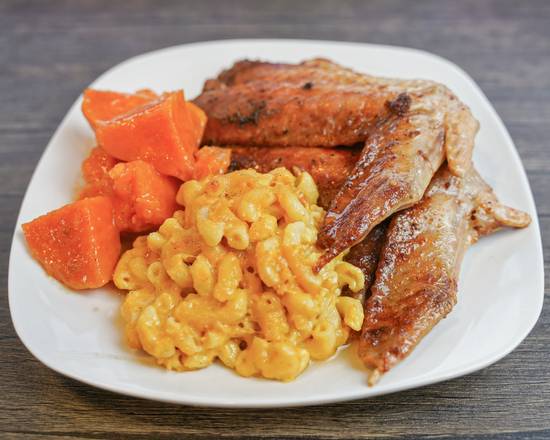 Order Turkey Wings food online from Mama Southern Style Bbq store, Vauxhall on bringmethat.com