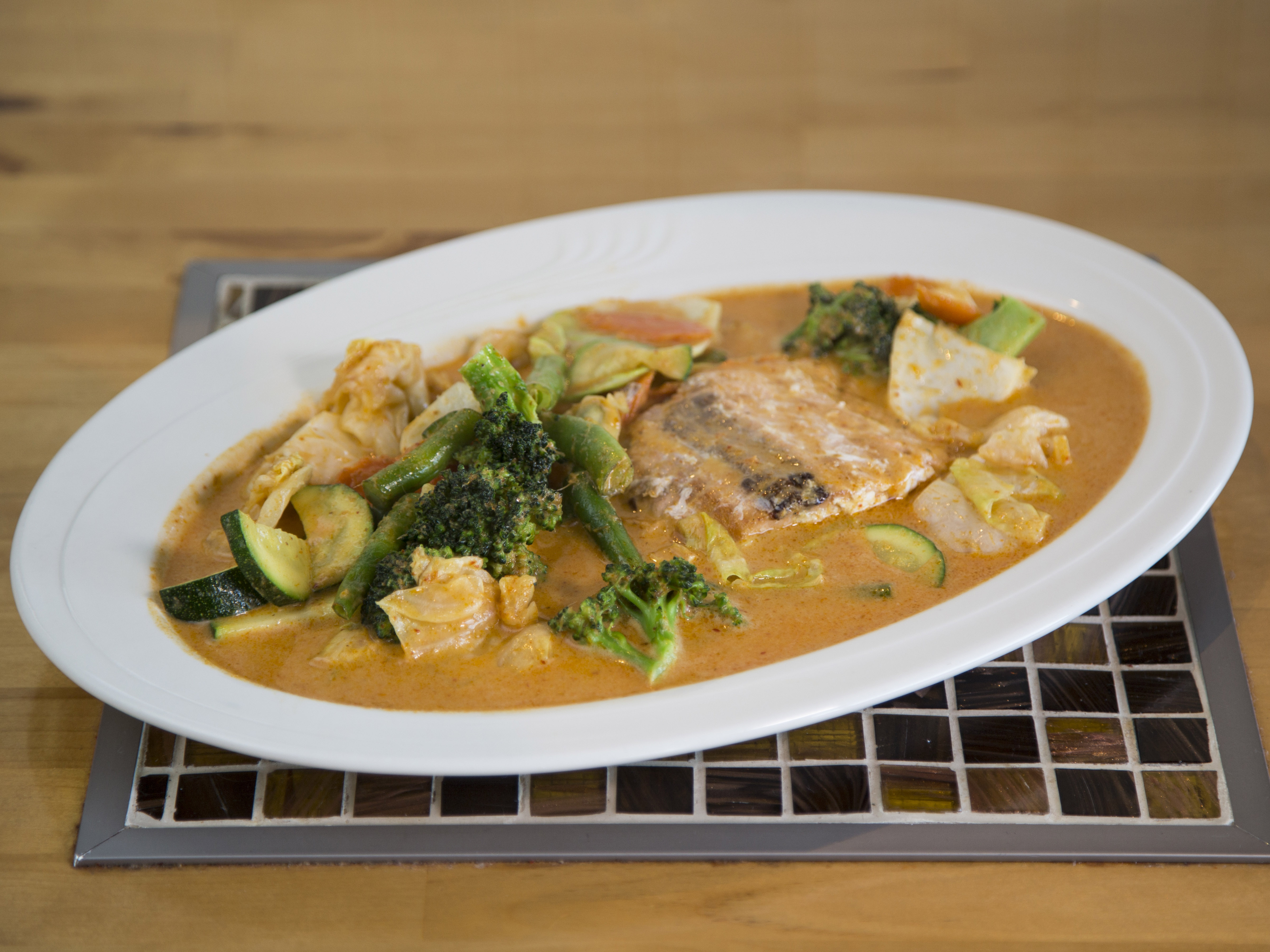 Order X4. Salmon Curry food online from Chon Thai Food store, Chandler on bringmethat.com