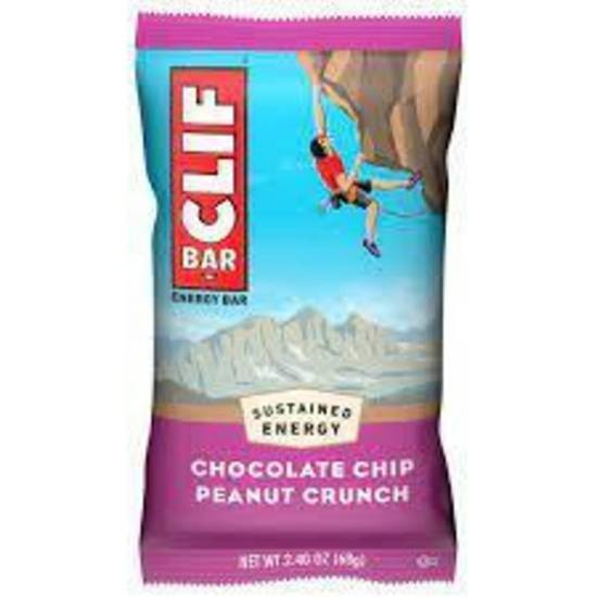Order CLIF Bar - Choc Chip Peanut Crunch food online from IV Deli Mart store, Goleta on bringmethat.com