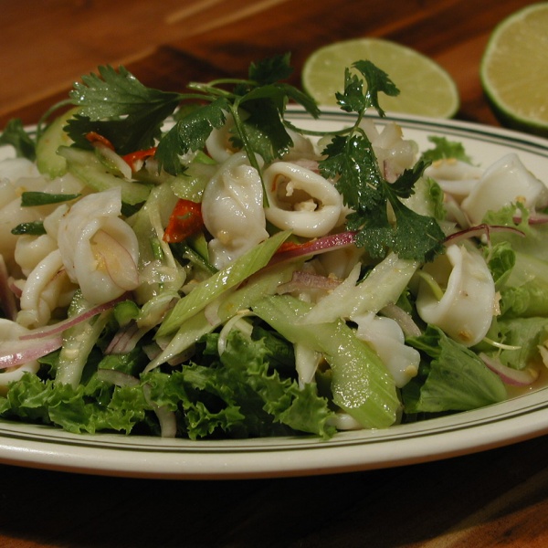 Order 19. Squid Salad food online from Khun Dang Thai Restaurant store, North Hollywood on bringmethat.com