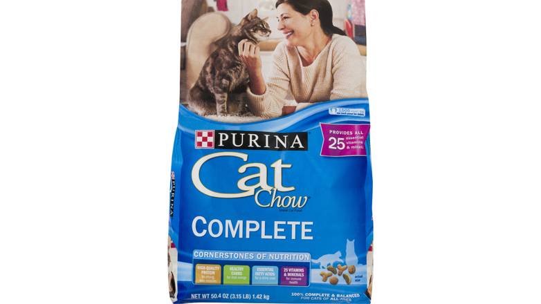 Order Purina Cat Chow Food food online from Route 7 Food Mart store, Norwalk on bringmethat.com