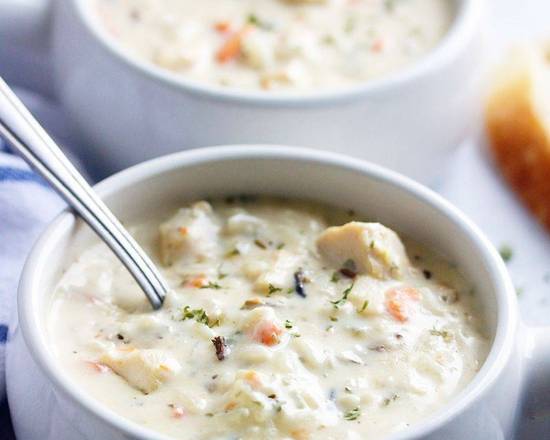 Order Kettle Clam Chowder(Frozen Soup) food online from Soup Kettle Grille store, Meridian on bringmethat.com