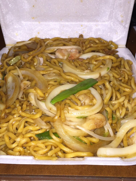 Order Seafood Chow Mein food online from South North Dragon Chinese Restaurant store, Antioch on bringmethat.com