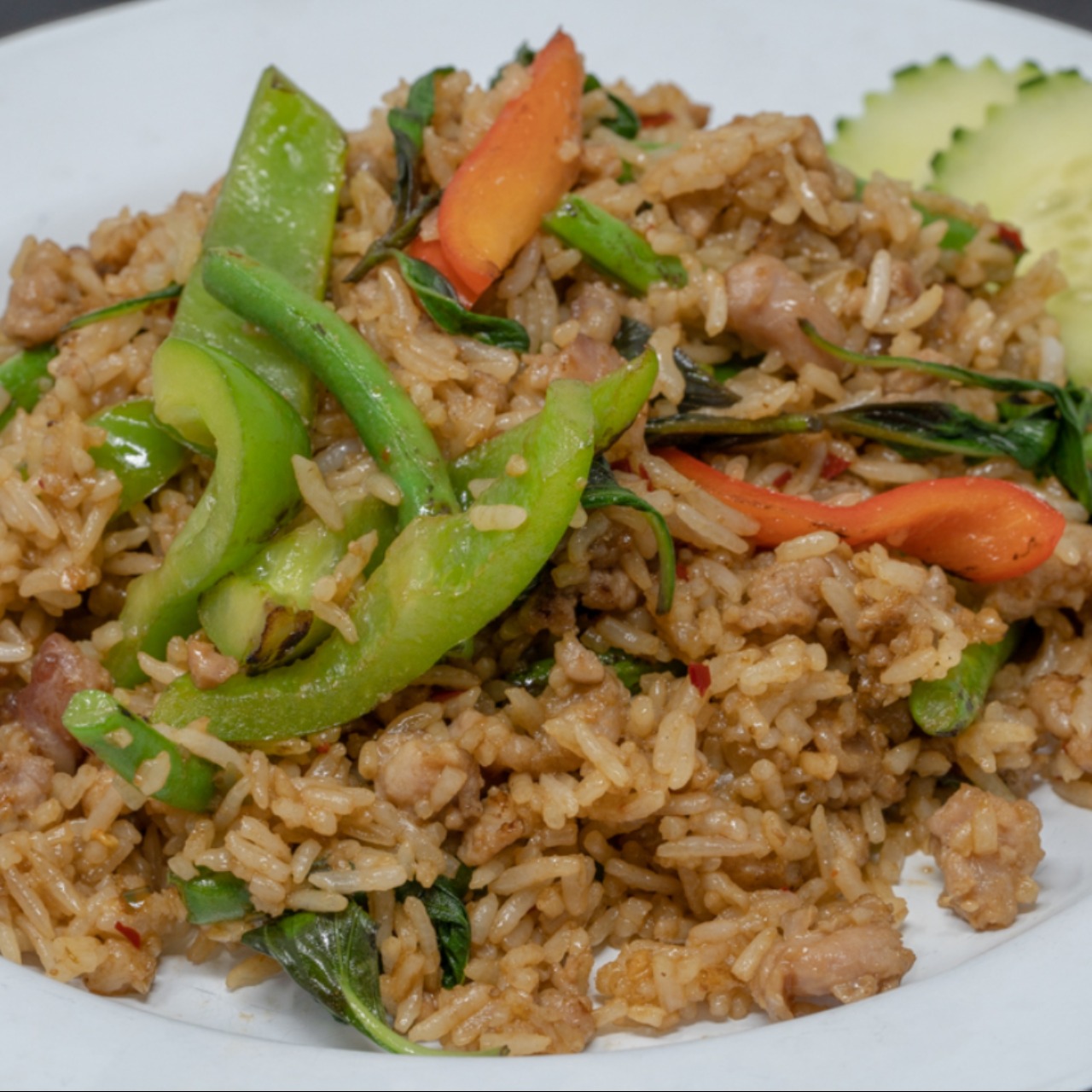 Order S4. Basil Fried Rice food online from Chabaa Thai Cuisine store, San Francisco on bringmethat.com