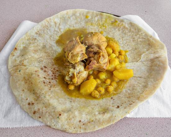 Order Curry Chicken food online from Cynthia Caribbean Bakery store, Irvington on bringmethat.com