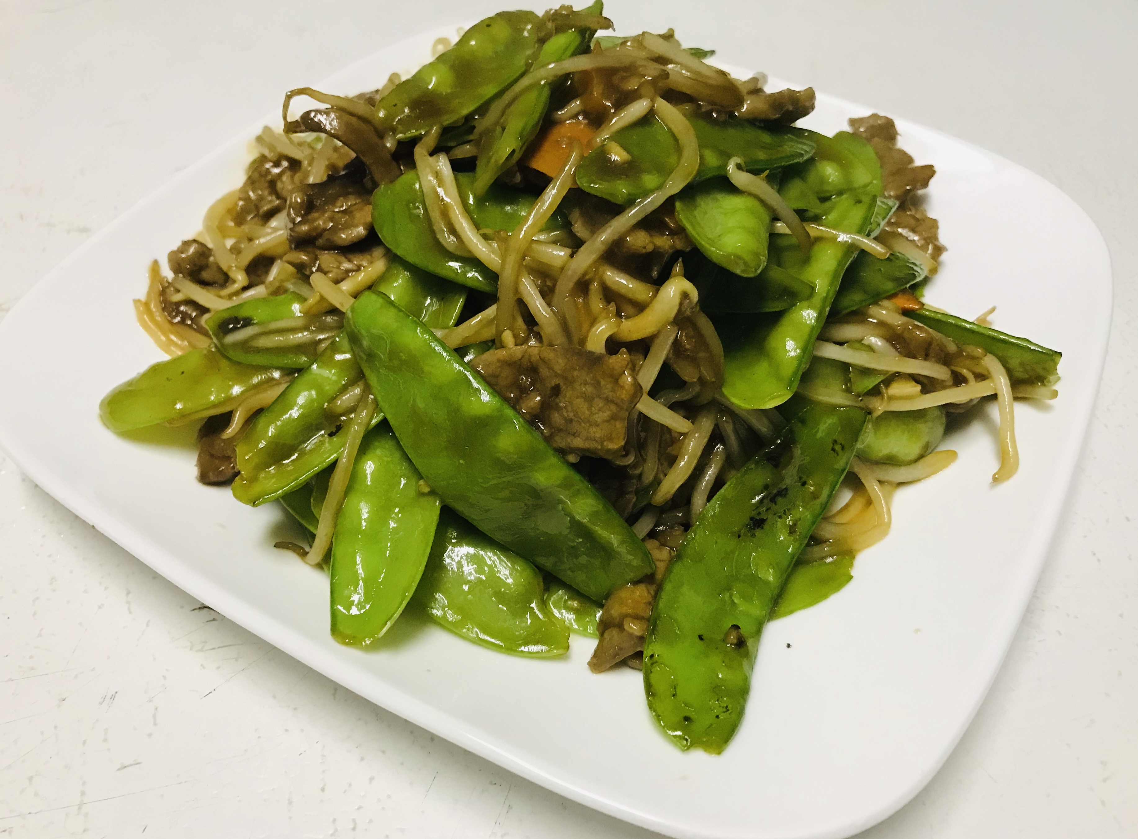 Order Peapod and Bean Sprout with Beef food online from Rainbow House store, Albany on bringmethat.com