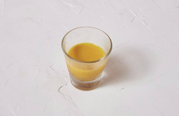 Order Turmeric Shot food online from Townhall store, Columbus on bringmethat.com