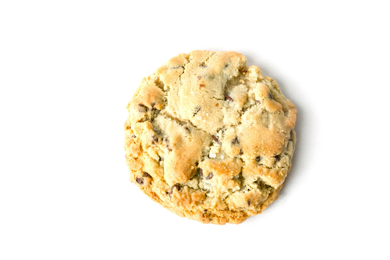 Order OG Chocolate Chip Cookie food online from Cookies And Dreams store, Bettendorf on bringmethat.com