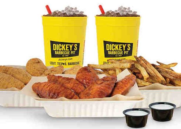 Order 8 Piece Meal for 2 food online from Wing Boss store, Destrehan on bringmethat.com
