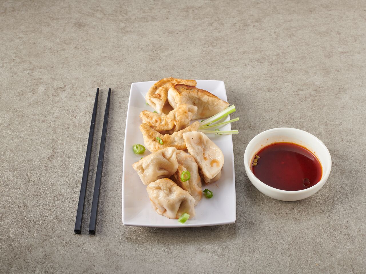 Order 6. Fried Dumplings food online from Shen Zhou Chinese Restaurant store, Brooklyn on bringmethat.com