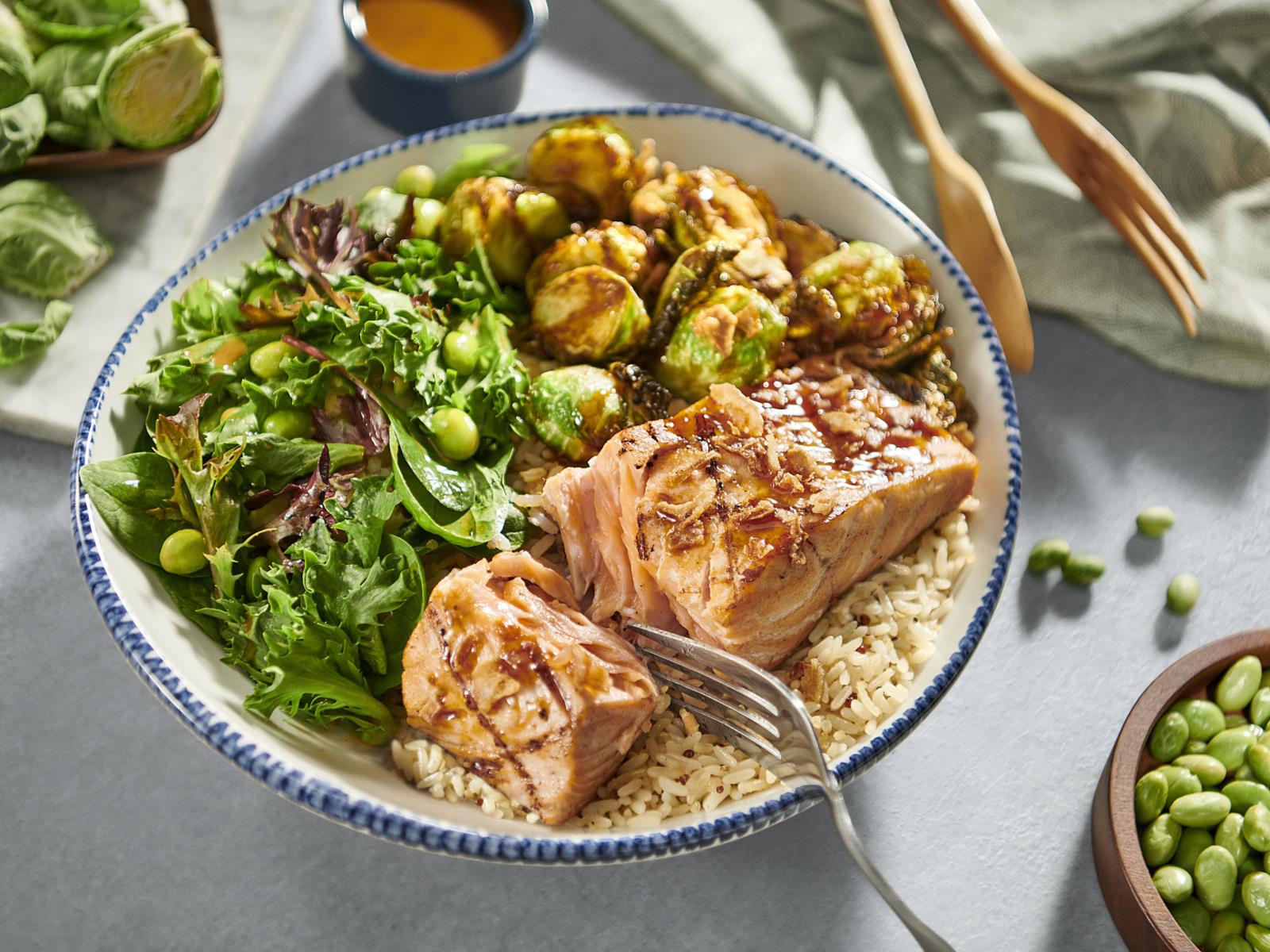 Order Sesame-soy Salmon** Bowl food online from Red Lobster store, Zanesville on bringmethat.com