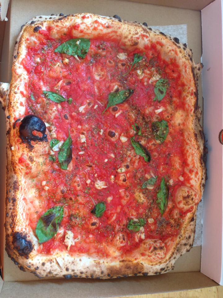 Order Marinara Pizza 12" (4 slices)  (This Pie has No Cheese) food online from Naples Street Food store, Oceanside on bringmethat.com