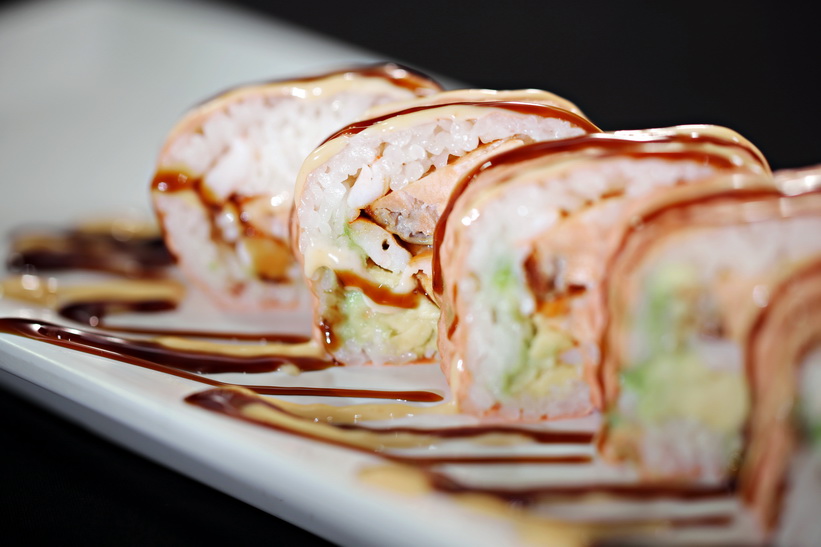 Order Pink Lady Pink Soy Roll food online from Hon Sushi store, Corona on bringmethat.com