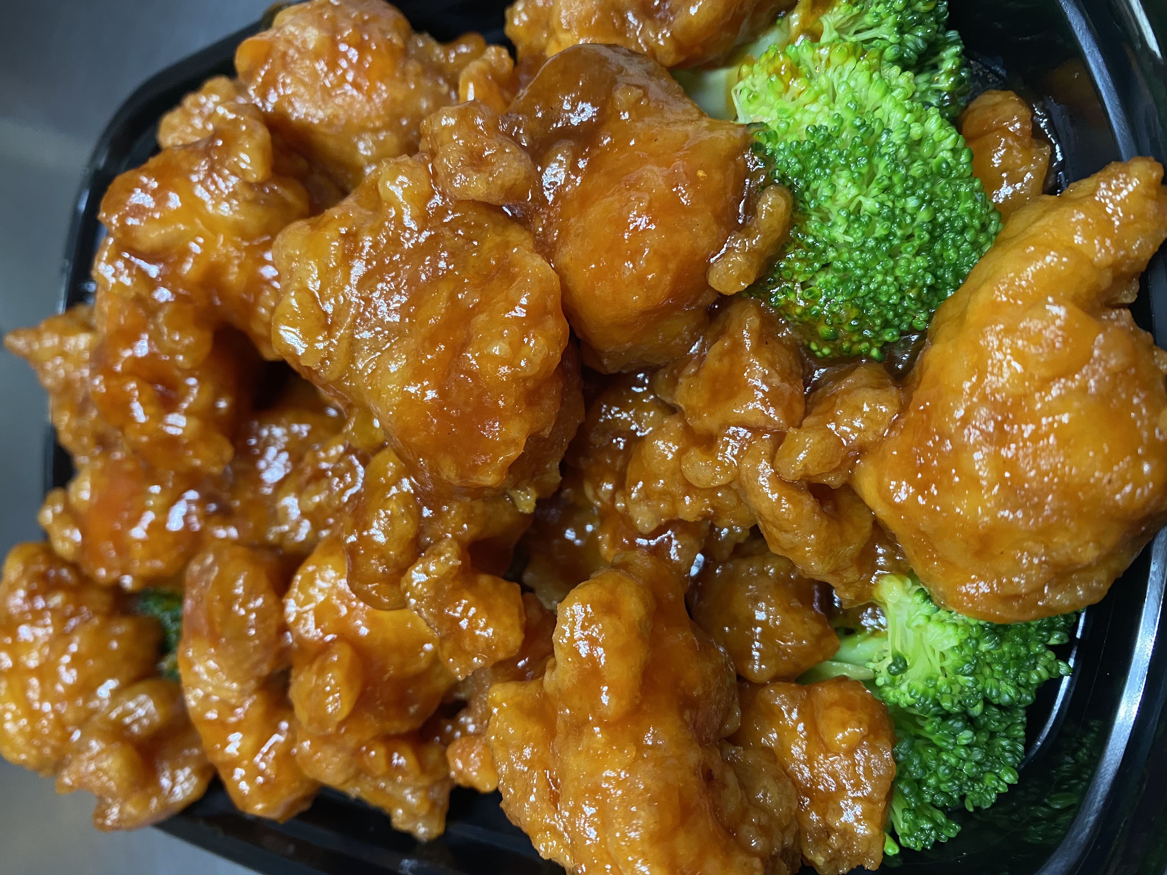 Order General Tso's Chicken(large) food online from Far East Restaurant store, Capitol Heights on bringmethat.com