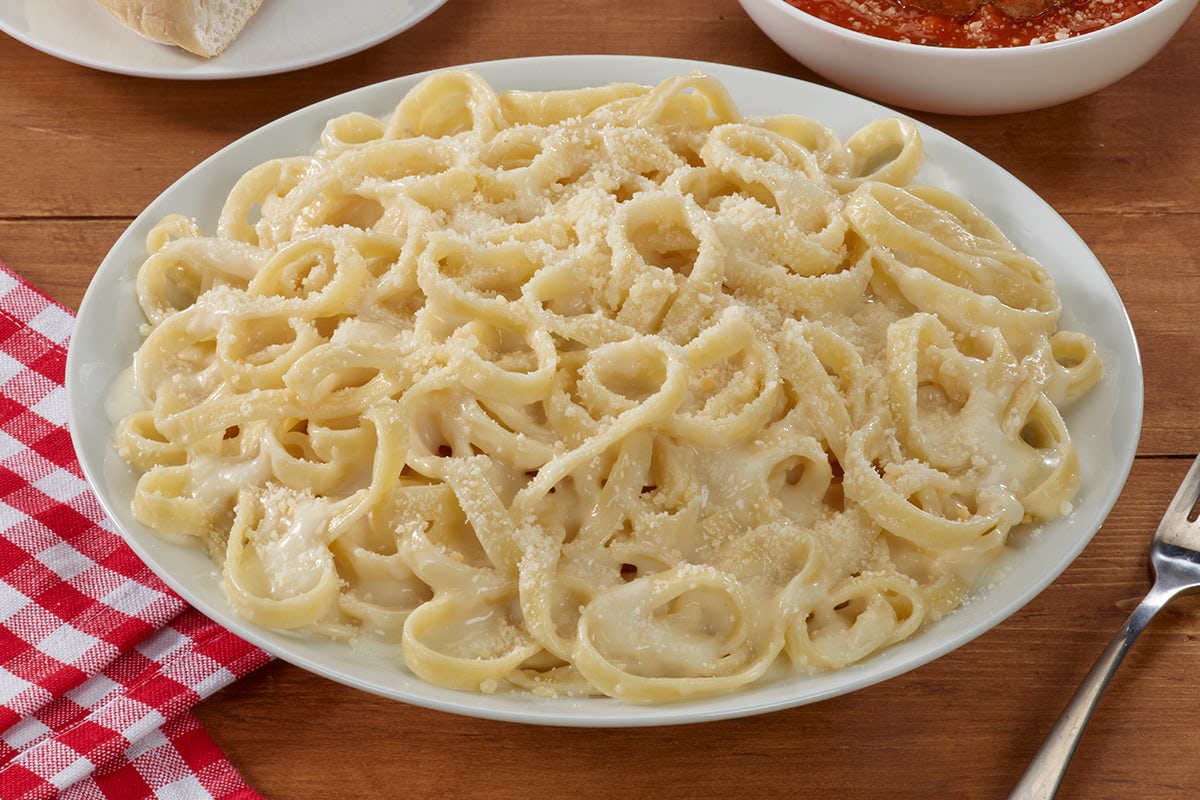 Order Fettuccine Alfredo  food online from Portillo's hot dogs and barnelli's pasta bowl  store, Chicago on bringmethat.com