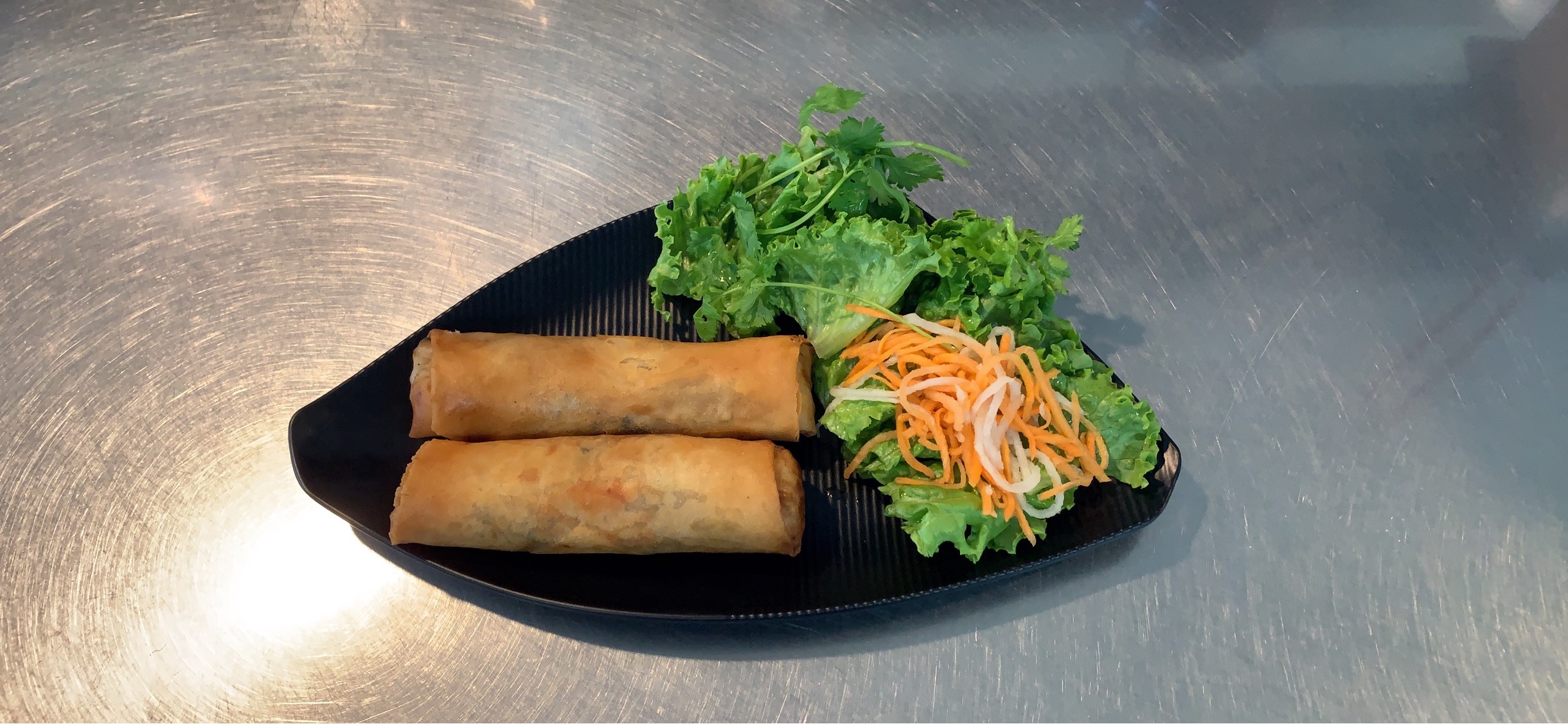 Order A7. Vietnamese Egg Rolls food online from Pho the Bowl store, Laguna Niguel on bringmethat.com