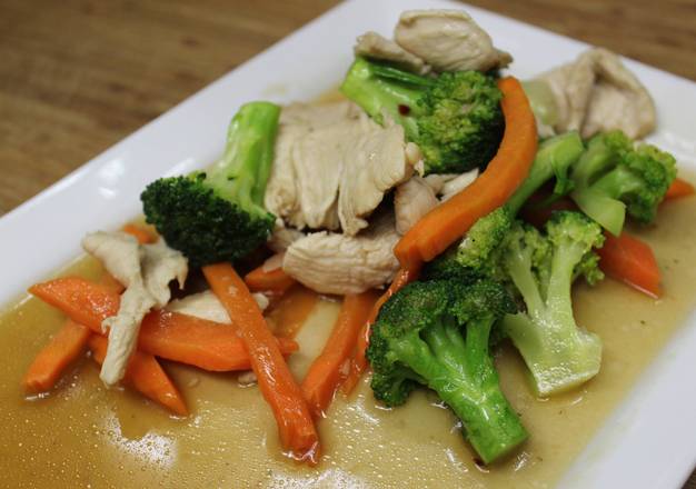 Order Broccoli food online from Amazing Thai store, Jacksonville on bringmethat.com