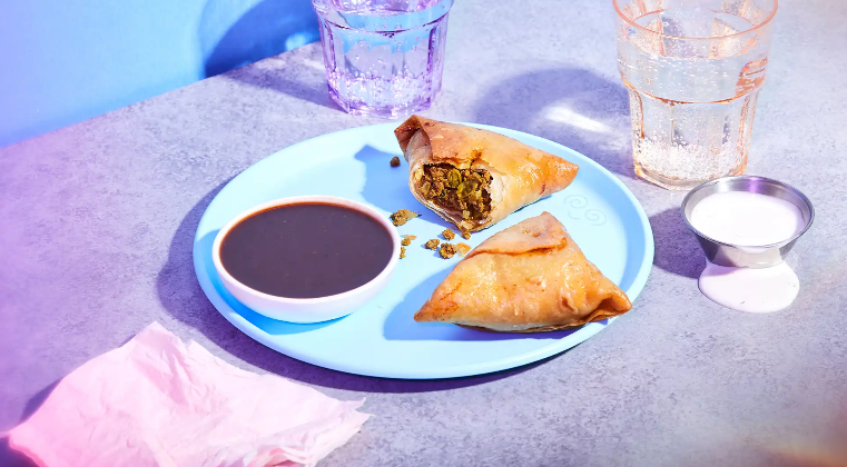 Order Chicken Samosas food online from Baby Dal store, Fremont on bringmethat.com