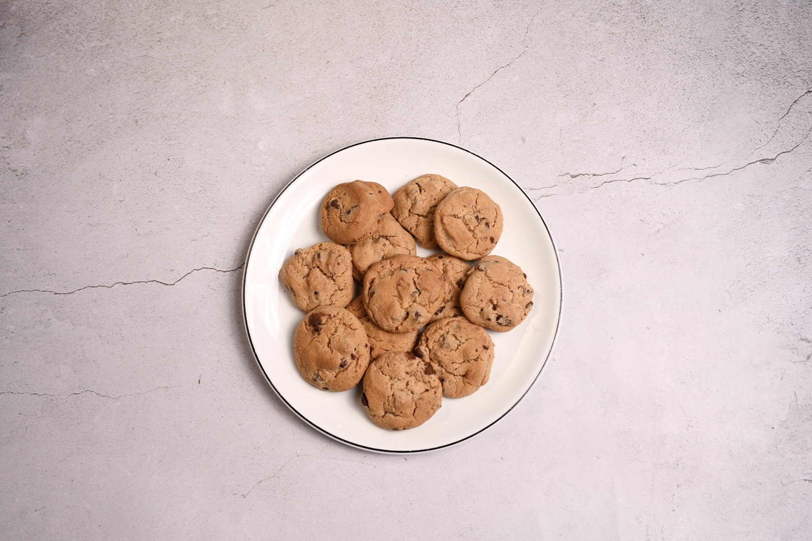 Order Chocolate Chip Cookies food online from Maria's Italian Kitchen store, Sherman Oaks on bringmethat.com