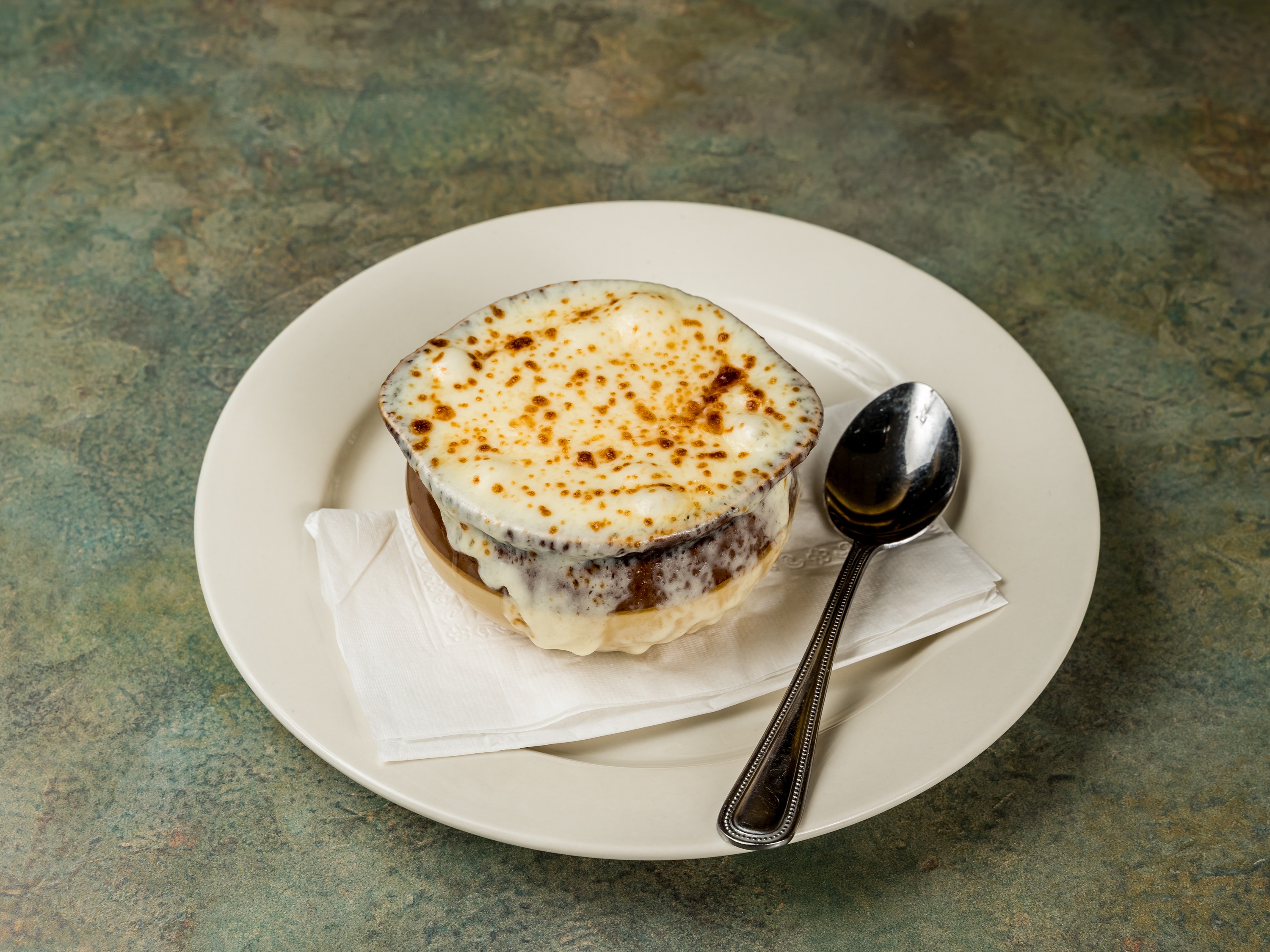 Order French Onion Soup food online from Hauppauge Palace Diner store, Hauppauge on bringmethat.com