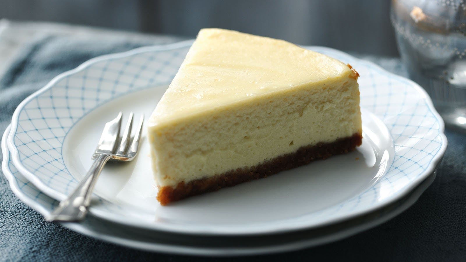 Order Cheesecake - Dessert food online from Paramount Pizza Slices store, Holyoke on bringmethat.com