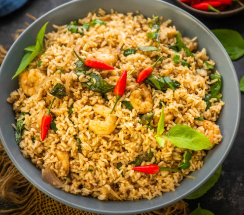 Order 22. Thai Basil Fried Rice food online from Great Wall Chinese Restaurant store, Doylestown on bringmethat.com
