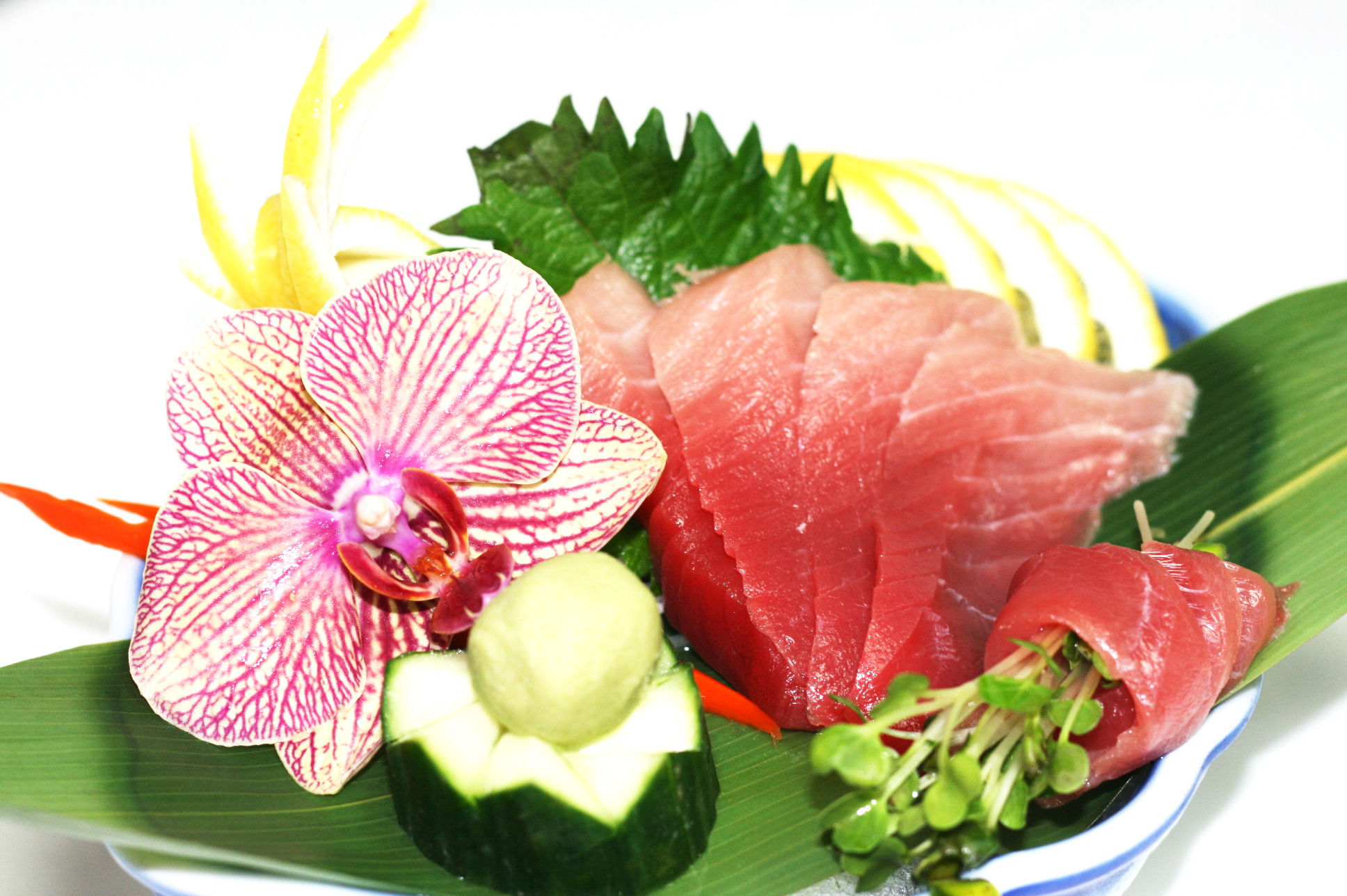 Order Blue Fin Fatty Tuna Sashimi food online from Koisan Sushi & Japanese Cuisine store, Orange on bringmethat.com
