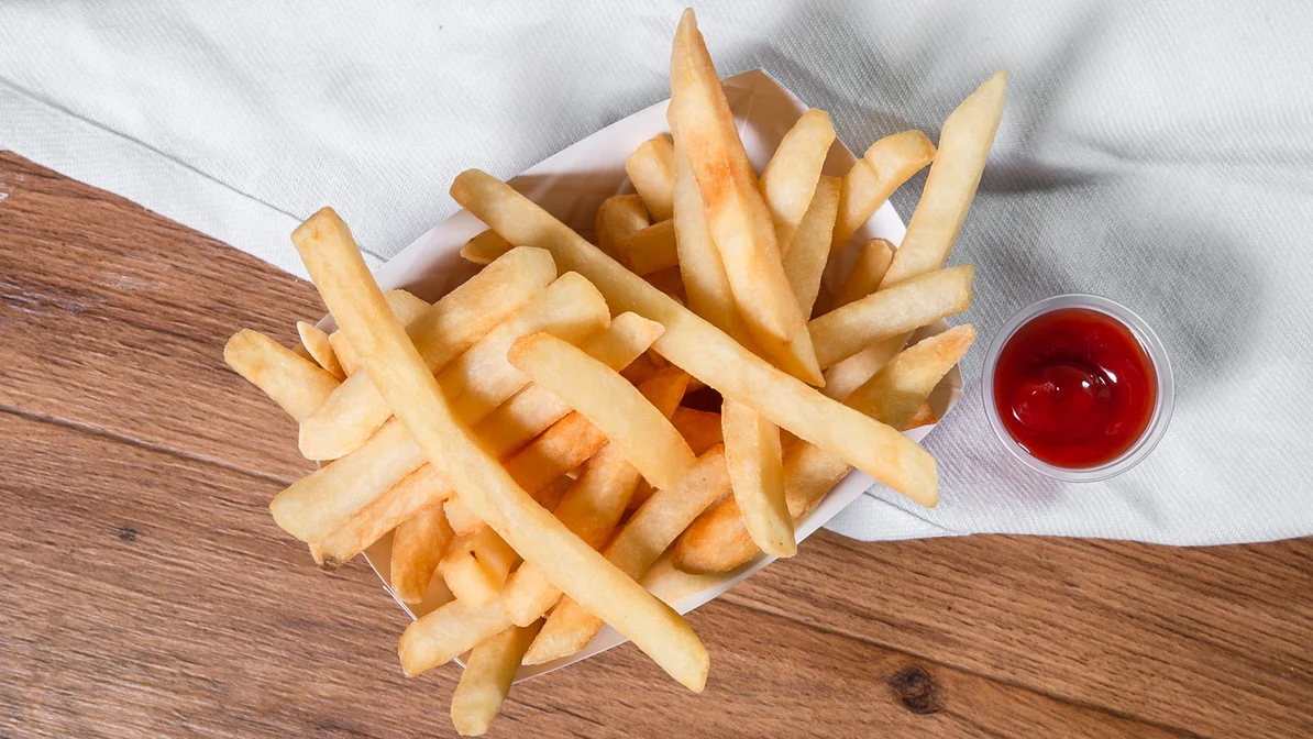 Order French Fries food online from Smokehouse At Chicago Ridge store, Chicago Ridge on bringmethat.com