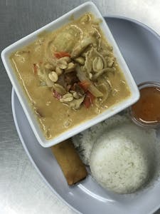 Order 8. Massaman Curry food online from Thai Star Cuisine store, West Valley on bringmethat.com