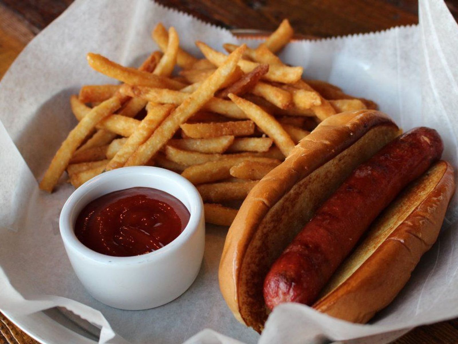Order Hot Dog & Fries food online from Leo Coney Island store, Roseville on bringmethat.com