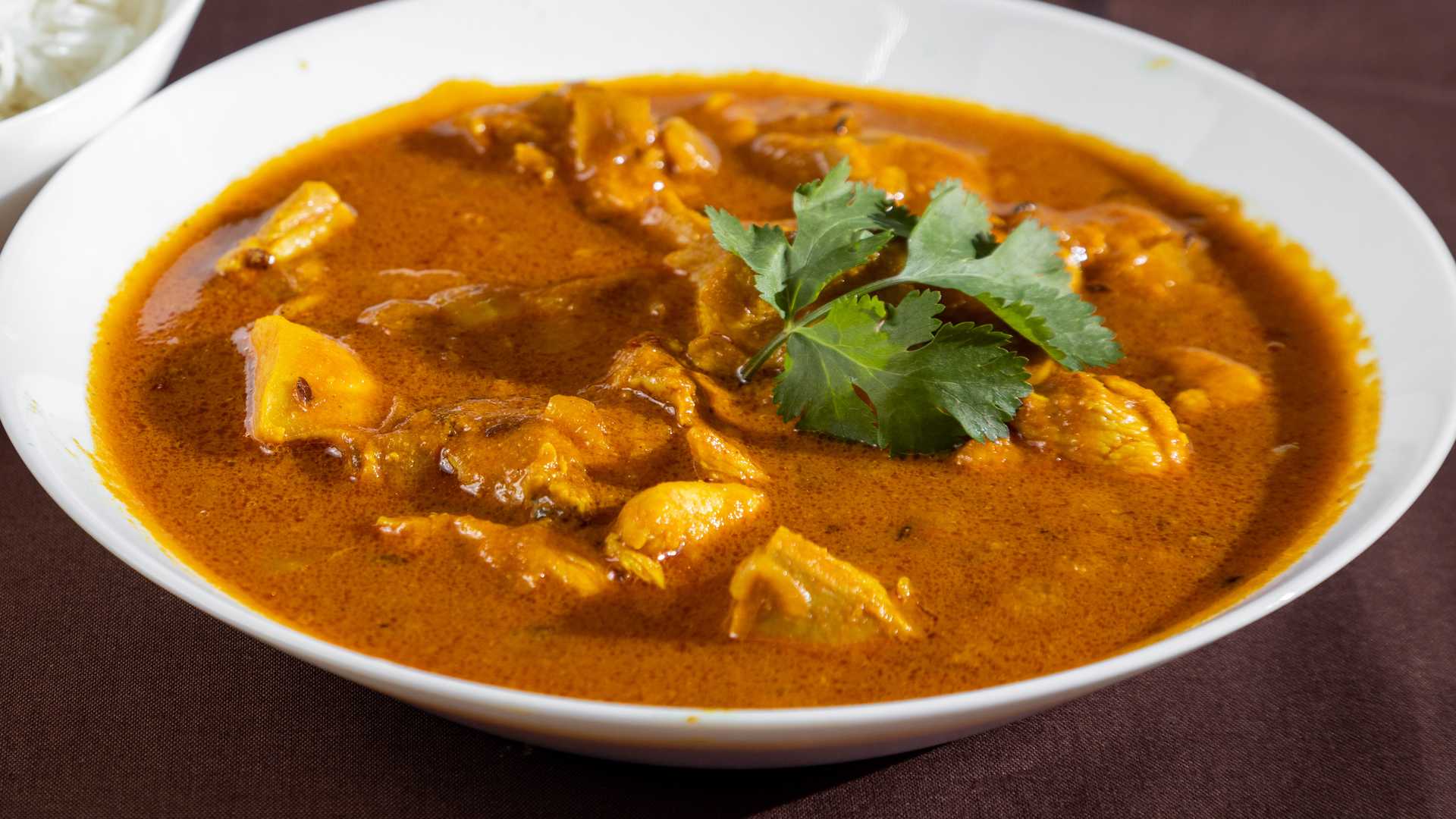 Order Chicken Curry food online from Curry Hunt store, Chicago on bringmethat.com