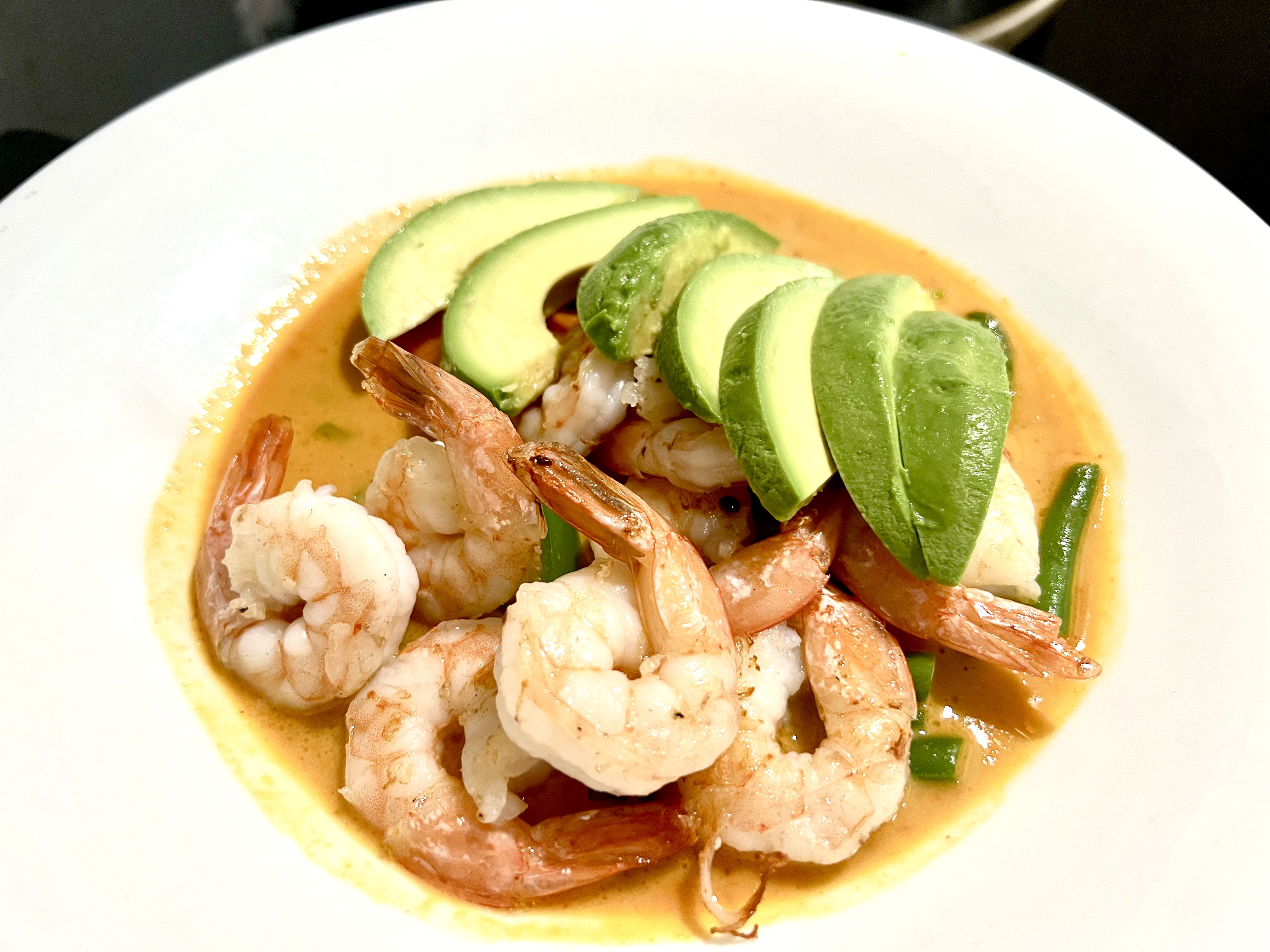 Order Shrimp and Avocado Curry food online from Thaism store, Brooklyn on bringmethat.com