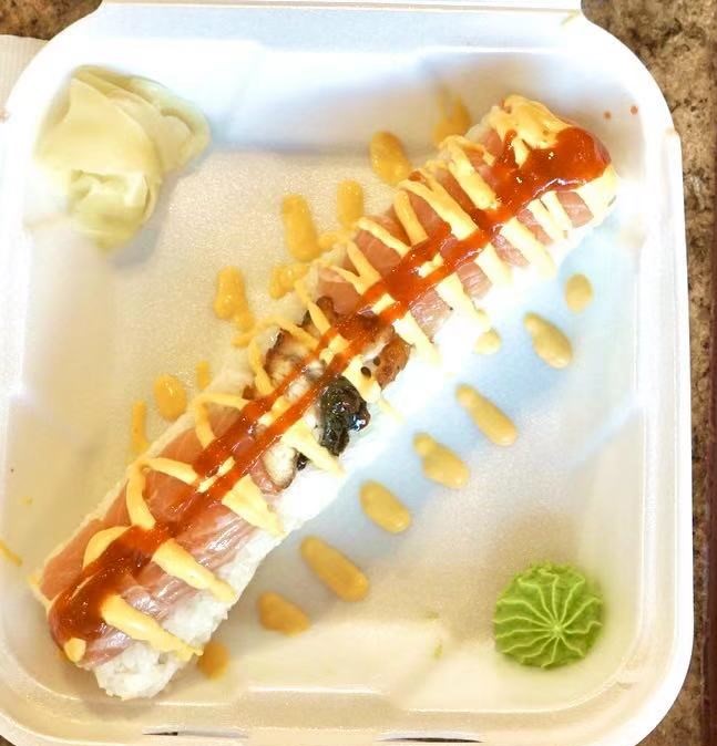 Order Hill Top Roll (best sell roll) food online from "CJ Fusion " store, Fairfield on bringmethat.com