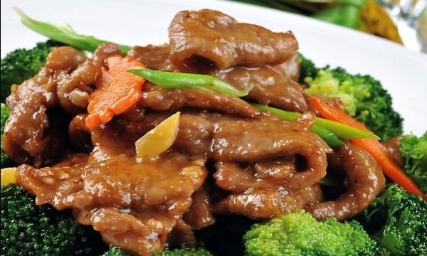 Order 49. Beef with Broccoli food online from Chop Suey City store, Chicago on bringmethat.com