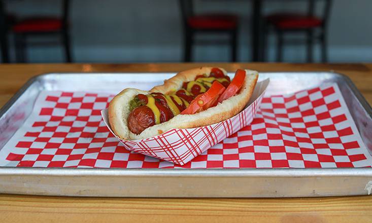 Order Hot Dog* food online from Biggie Burgers store, San Clemente on bringmethat.com