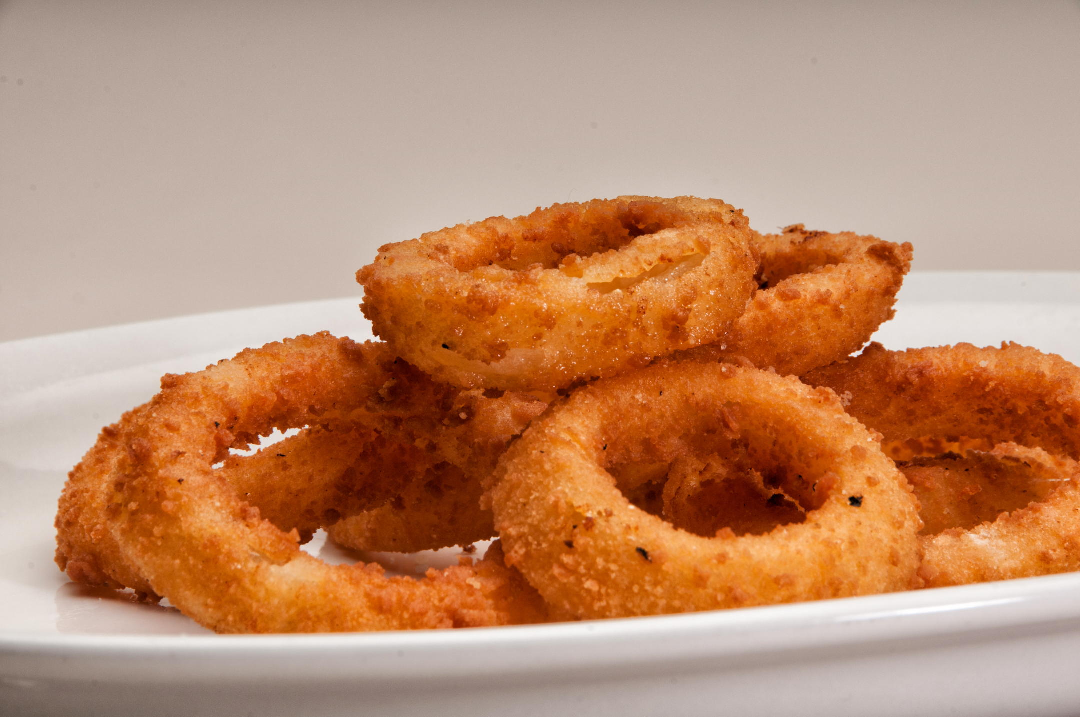 Order Onion Rings food online from Barraco's Pizza store, Evergreen Park on bringmethat.com