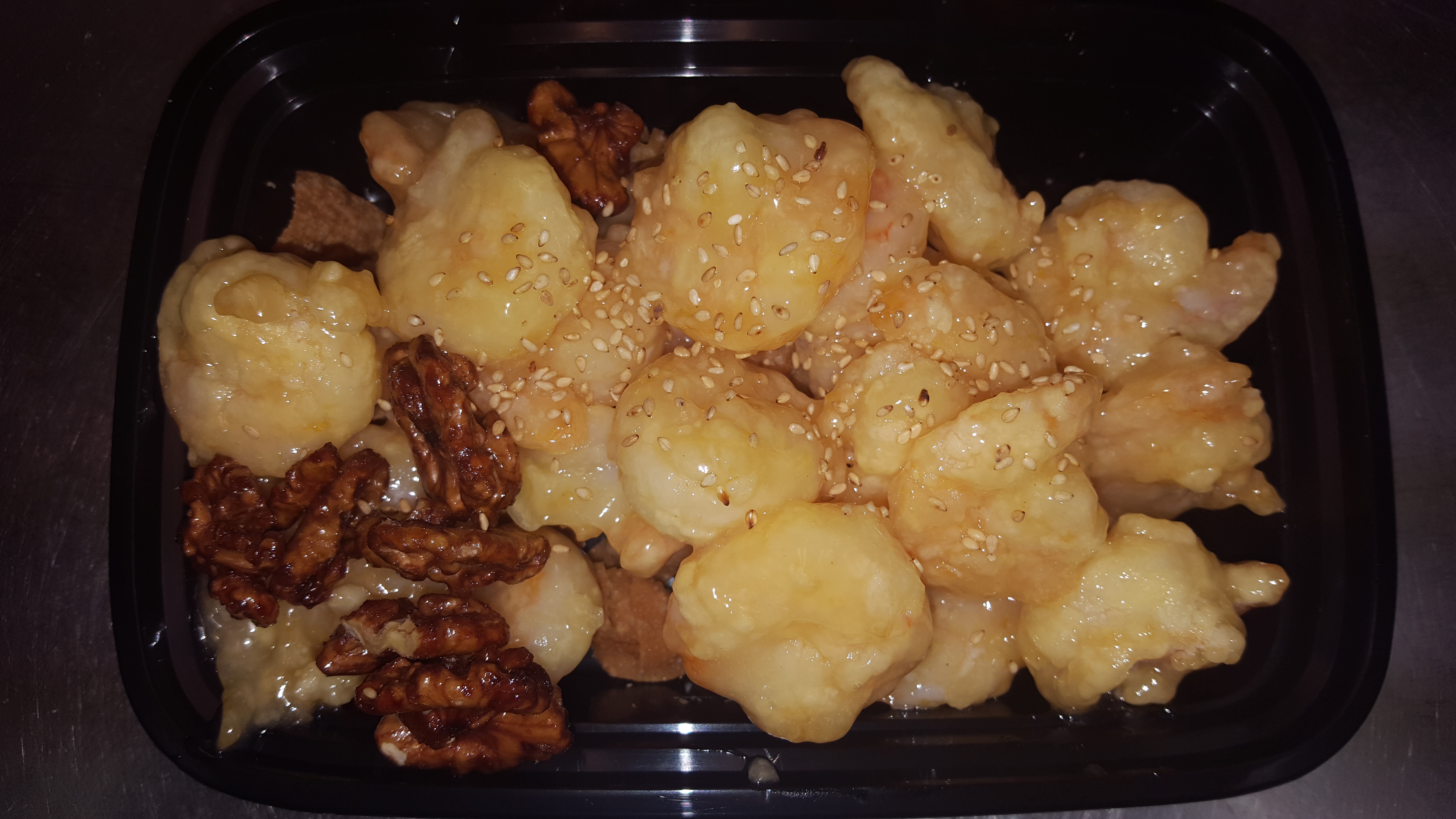 Order H12. Honey Walnut Shrimp food online from 88 Chinese & Sushi Sherman Oaks store, Van Nuys on bringmethat.com