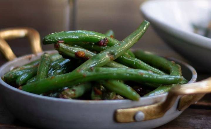 Order Spicy Ginger Green Beans food online from Eureka! store, Seattle on bringmethat.com