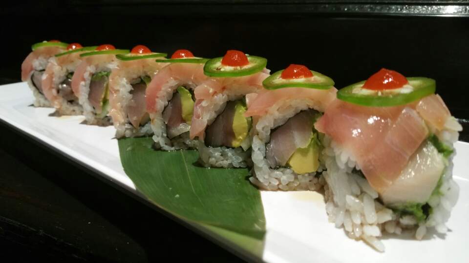Order Hamachi Lover Roll food online from Gogo Sushi & Ramen store, San Diego on bringmethat.com